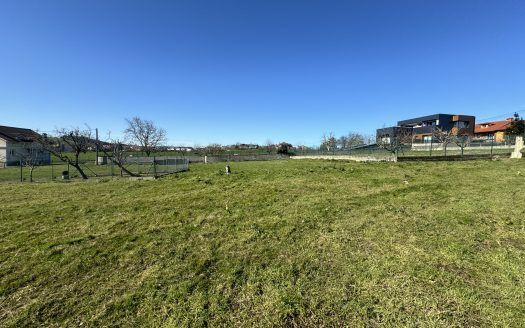 Terreno en venta en Calle Bezania, Bezana, Santa Cruz de Bezana